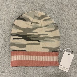 NWT PJ salvage knit Camo beanie